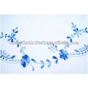 Mantel Bordado a Mano Personalizado al por Mayor, Moderno, de Algodón Blanco con Bonitas Flores Azules, Lavable, para Eventos en el Hogar, en Todas las Medidas - Product Image 2