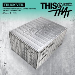 STRAY KIDS-[ THIS & That ] 10TH MINI (Versión TRUCK) Álbum de K-Pop en CD, el Más Vendido en Corea, de Plástico, para Todas las Edades - Product Image 3