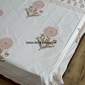 Juego de Sábanas Planas de Algodón 100% Hechas a Mano en India con Estampado Sanganeri, 200 Hilos, Lavables a Máquina, para Todas las Estaciones, Tamaño Doble - Product Image 2
