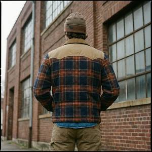 Chaqueta Acolchada de Lana Cálida para Otoño, Estilo Vintage Workwear con Cremallera Frontal y Pecho en Contraste, Venta al por Mayor - Product Image 6