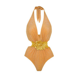 Nouvel ensemble de maillot de bain une pièce doré 2026 avec col halter et détails floraux 3D, paréo et bretelles sexy pour femme - Product Image 2