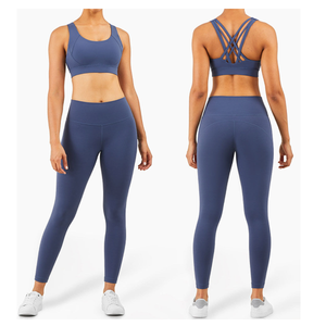Nuevo Conjunto de Yoga para Mujer, Leggings y Sujetador de Alta Calidad que Absorben el Sudor, con Logotipo Personalizado, Cintura Alta, Diseño Elegante y Moderno - Product Image 4