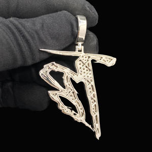 Pendentif en alliage plaqué or pour homme, personnalisé, luxe, diamant, Iced Legend - Product Image 2