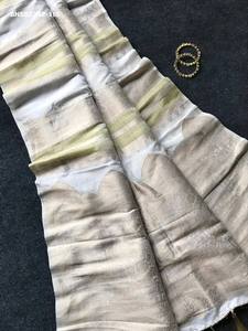 Ensemble Saree en Soie Paithani Crêpe Lourde Khadi avec Tissage Zari Doré Intégral et Pallu Zari Riche – Mode Féminine - Product Image 2