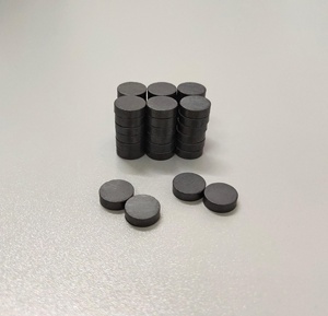 Piccolo Magnete in Ferrite Nero Carbone per Bomboniere Matrimonio 10x3 <span class=keywords><strong>mm</strong></span> - Product Image 6