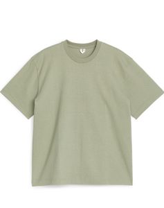 Men's Oversized Letter Pattern Gray Short Sleeve Cotton T-Shirt O-Neck Regular Fit Casual Worsted Knitted Front Silk <b>Screen</b> - Product Image 1