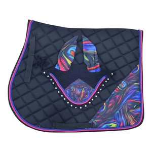 Tapis de selle Black Horse Galaxy assorti aux bonnets, en tissu de coton pour sports équestres, design original, compatible, robuste et polyvalent. - Product Image 1