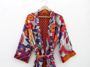 Nueva llegada indio hecho a mano viejo Kantha edredón Kimono chaqueta clásica Kimono largo con cinturón y chaqueta de cuello grande para mujer - Product Image 6