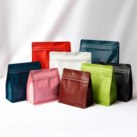 Poudre de protéines pour la remise en forme, boisson nutritionnelle, sachet à fond plat scellé sur huit côtés avec fermeture éclair