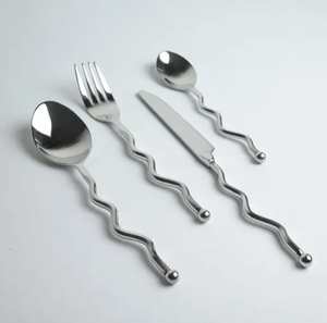 Ensemble de couverts en acier inoxydable de haute qualité, finition miroir, poignée embossée, couteau, fourchette, cuillère - Product Image 2