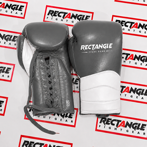 Gants de boxe rectangulaires en cuir premium, à lacets, pour entraînement et sparring, équipement de boxe professionnel avec protection solide des poignets. - Product Image 1