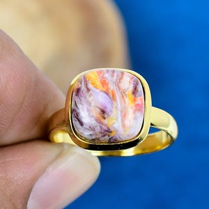 Bague en pierre précieuse d'huître rose naturelle, forme coussin, or 18 carats micro-plaqué sur argent sterling 925 - Product Image 1