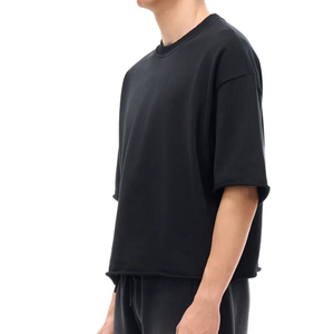 เสื้อยืดแขนยาวทรงโอเวอร์ไซส์สีดำสำหรับผู้ชาย คอกลม ผ้าถัก สีพื้น ดีไซน์เรียบง่าย ใส่สบาย ผ้าฝ้าย 100% น้ำหนัก 220 กรัม ย้อมสีพื้น - Product Image 3