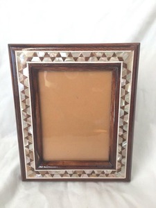Cadre photo en bois de forme personnalisée, type de montage moderne, support pour images mémorables - Product Image 2