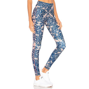 Leggings pour femmes de haute qualité, personnalisés, taille haute, vêtements de yoga, couleur unie, confortables et légers, vêtements de fitness - Product Image 4
