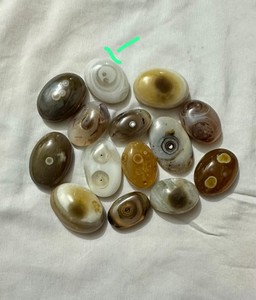 Venta al por mayor de cabujones de ágata natural en forma de ojo, corte ovalado, para meditación y fabricación de joyas - Product Image 1