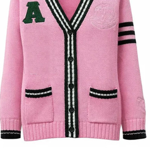 Cárdigan de punto personalizado para mujer, estilo universitario, rosa y verde, con cuello en V, parche de letras OEM y botones, tipo jersey. - Product Image 5