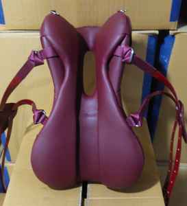 Silla de Montar de Alta Gama Modelo Avia Endurance de 18 Pulgadas, Fabricada en Fibra, Disponible en Muchos Colores y al Mejor Precio al por Mayor - Product Image 3