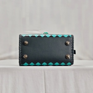 Nuevo Bolso de Viaje 2026, de Cuero a Cuadros, Hecho a Mano, para Llevar en la Mano o Cruzado, para Mujer, para Fin de Semana - Product Image 2