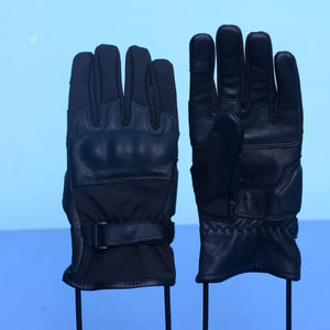Guantes Unisex de Cuero Genuino Negro Kadia, Protección Completa para Dedos, Palma Acolchada, Protección de Nudillos, Cierre de Gancho y Bucle, Guantes para Ciclismo - Product Image 1