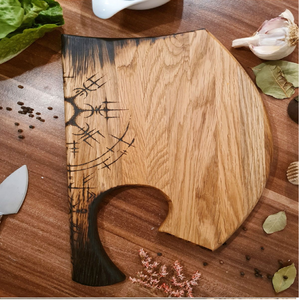 Tabla de cortar de madera con diseño tribal moderno, utensilio de cocina de estilo étnico, disponible a precios de mayorista. Diseño geométrico. - Product Image 5