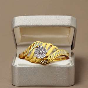 แหวนทองสองสีน้ำหนักเบาพิเศษ |   ลายดอกไม้แบบหยัก |   เครื่องประดับน้ำหนักเบา 1.360 กรัม - Product Image 3