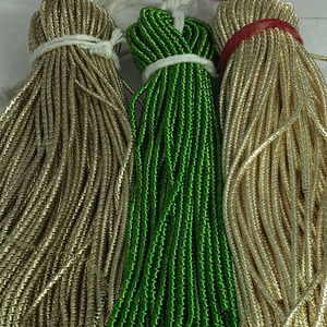 Fil à broder métallique doré de qualité supérieure, en polyester durable, pour la couture à la main et les projets d'artisanat - Product Image 3