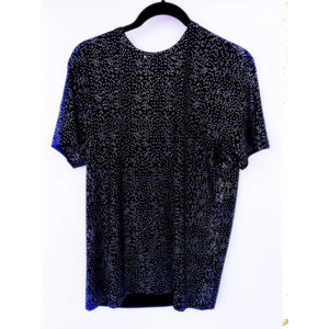 เสื้อยืดแห้งเร็ว ลูกค้าต้องการมากที่สุด งานสกรีนโลโก้ด้วยคริสตัลแบบกำหนดเอง เสื้อผ้าสตรีทแวร์ ดีไซน์สวยที่สุด เสื้อยืดทรงครอปแบบบ็อกซี่ - Product Image 1