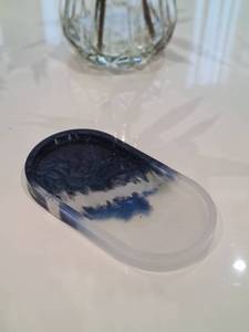 Contemporary Dual Tone Resin Tray – Artistic Oval Catchall Organizer for Jewelry, Keys & Minimal Home <b>D</b>écor - Product Image 3