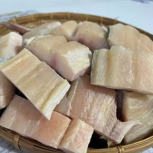 เนื้อปลาบาซาแห้งธรรมชาติ 100% พรีเมียม หั่นเป็นชิ้น |   วัตถุดิบอาหารทะเลทอดโปรตีนสูง บรรจุถุง อายุการเก็บรักษา 12 เดือนขึ้นไป - Product Image 1