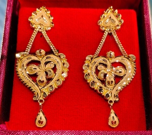22k Solid <b>Gold</b> Heart Filigree <b>Dangle</b> <b>Earrings</b> 916 Hallmarked Indian Traditional Jewelry Yellow <b>Gold</b> Wedding Drop <b>Earrings</b> - Product Image 1