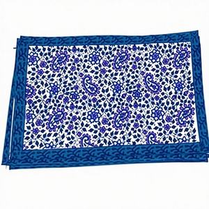 Juego de Manteles Individuales y Servilletas de Tela con Estampado de Bloques Personalizado al por Mayor para Bodas y Fiestas, Accesorios de Lino para Mesa, Juego de Manteles Individuales y Pañuelos - Product Image 6