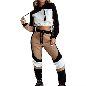 2025 ropa activa último diseño chándal con capucha de algodón comodidad ropa deportiva manga larga chándal de secado rápido Top corto con capucha - Product Image 1