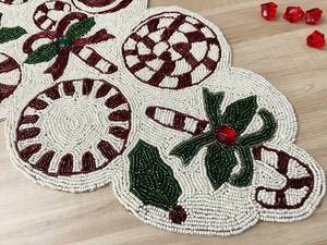 Handmade Embroidered Fabric <b>Table</b> <b>Runner</b> Rectangle <b>Green</b> Leaf Design Luxury Eco-Friendly Durable Lightweight Decorative Mat - Product Image 3