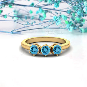 แหวนพลอยบลูโทแพซแท้ 4 มม. ฝังแบบ Prong-Set สามเม็ด ทองคำแท้ 14k สำหรับงานแต่งงานหรือวันครบรอบ  ขายส่งจากผู้ผลิต - Product Image 5