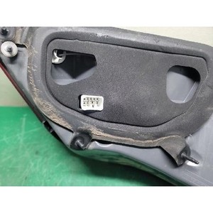 Equus 2009-2011 Feu arrière droit complet d'occasion OEM 924023N000 - Product Image 5
