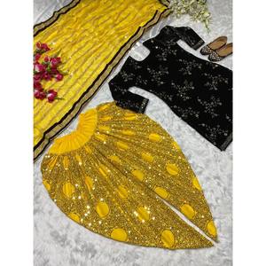 Top Designer Party Wear Taille XL Dhoti Salwar et Dupatta Look élégant - Product Image 5