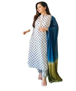 Ropa de fiesta de diseñador indio Lehenga Precio al por mayor más bajo en el mercado de Surat Alphanumero - Product Image 2