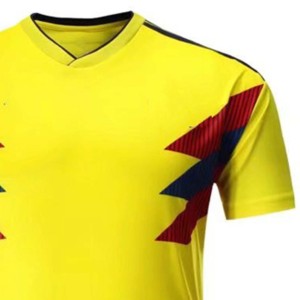 Conjunto de Camiseta de Fútbol Unisex Amarilla, Cuello en V, Manga Corta, Absorbe la Humedad, Ecológica, Poliéster Elástico en Cuatro Direcciones, Estampado Geométrico - Product Image 4