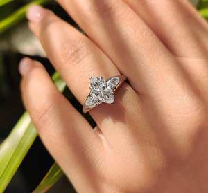 Anillo de Compromiso Avira Jewels con Moissanita de Corte Marquesa de 1 Quilate, Oro Sólido de 14k, Blanco/Amarillo/Rosa, Joyería Clásica para Mujer, Sin Níquel - Product Image 1