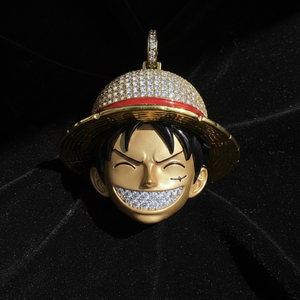 Colgante de moda chapado en oro y plata con diseño de rostro de anime, dije de moissanita para sombrero, joyería llamativa, accesorio de regalo unisex - Product Image 1