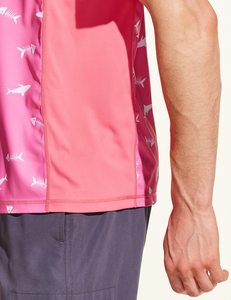 เสื้อรัดรูปแขนสั้นสีชมพูสำหรับผู้ชาย ยี่ห้อ OEM แบบซับลิเมชั่น เหมาะสำหรับออกกำลังกาย เล่นกีฬา และเล่นเวท - Product Image 3
