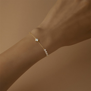 Ensemble de bijoux collier et bracelet en argent sterling 925 avec serti asymétrique en CZ - Product Image 4