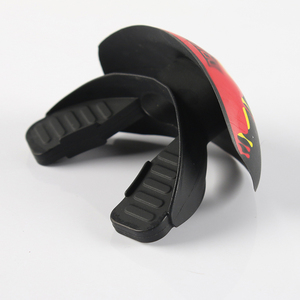 Protège-dents de boxe VigorPowerGear VPG-MG0401 en gel de silice transparent, vente en gros, personnalisable pour le football - Product Image 4