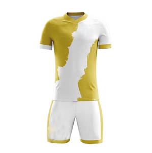 Maillot de football personnalisable avec nom et logo de l'équipe positionnés à l'avant, technologie de découpe automatisée, fourniture OEM pour uniformes d'équipe - Product Image 4
