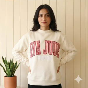 Sweat-shirt personnalisé à col rond Ava Jude Photo pour les fans de sport universitaires |   Tissu molletonné lourd en French Terry pour vêtements universitaires - Product Image 3