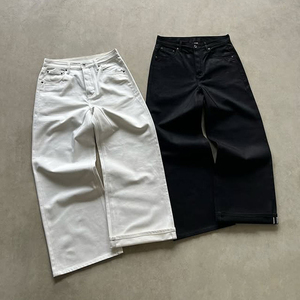 Pantalones cargo vaqueros acampanados para mujer con múltiples bolsillos, pantalones cargo de mezclilla estilo urbano para chicas, proveedor con MOQ bajo - Product Image 1