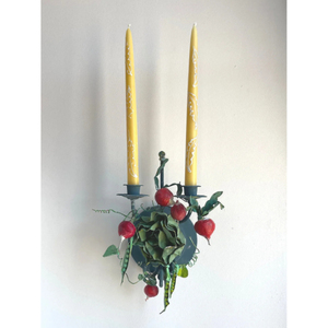 Portavelas de hierro para colgar en la pared con hojas verdes y bayas rojas para decoración del hogar, portavelas hecho a mano - Product Image 5