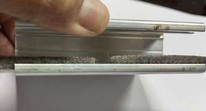 Cinta de silicona autoadhesiva de alta resistencia para aislamiento de ventanas y puertas. - Product Image 3