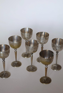 Juego de Vasos de Chupito de Metal Estilo Vintage con Diseño de Agarre Ergonómico para Hogar, Bar, Fiestas, Regalo Empresarial, Vasos Decorativos Pequeños para Beber - Product Image 5